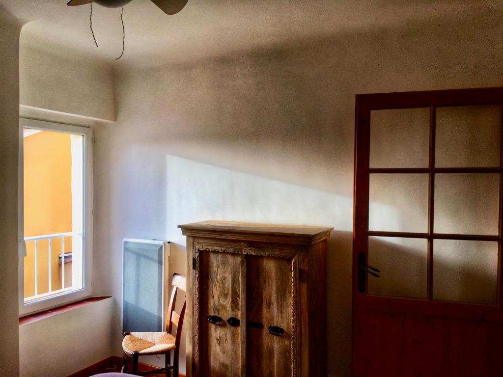 La Maison De Lily, Cosy Dans Le Vieux-Hyeres, Parking Gratuit Exterior photo