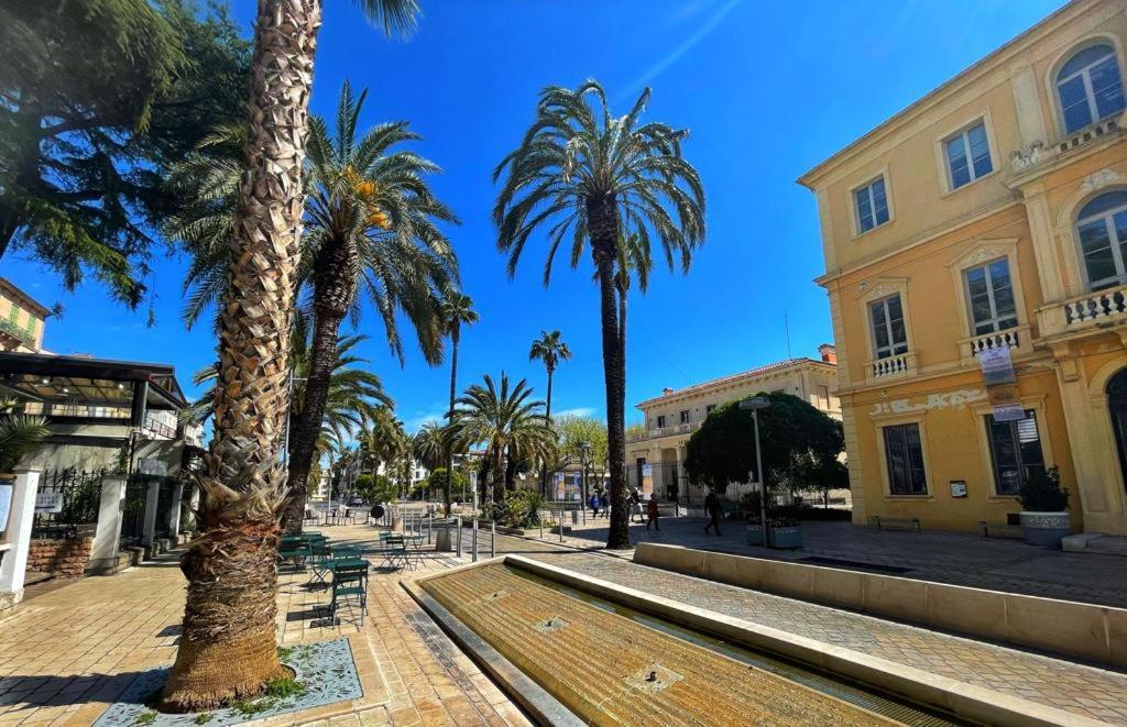 La Maison De Lily, Cosy Dans Le Vieux-Hyeres, Parking Gratuit Exterior photo